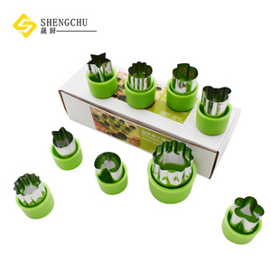 kitchen gadget Stainless steel cookie cutter 9 pieces vegetable Fruit cutters with plastic handle