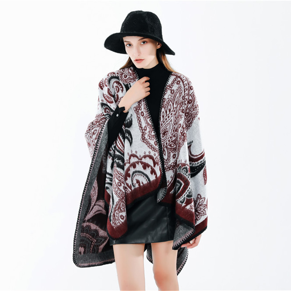 Ladies Fashion Winter Poncho Customized Woman Knitted Colorful Plaid Strip Poncho Shawl Cape