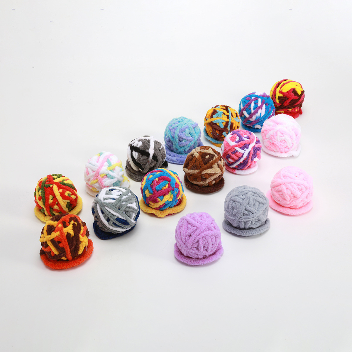 Wholesale woolen yarn ball Interactive pet toy Balls for Indoor Kittens Small Dogs Puppies Toy Balls Bulk cat toy