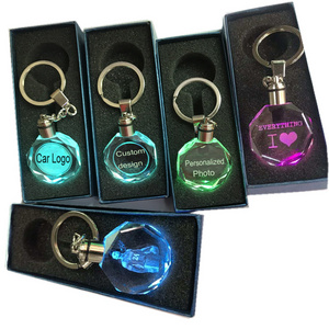 Hot sale custom light keyrings Giveaway Gift cheap the led crystal keychains with car brand logo