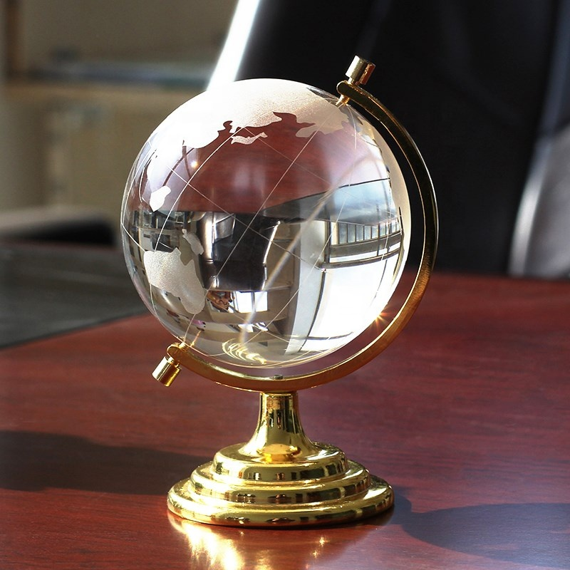 New look studant gifts rotating world map crystal glass globe with metal stand