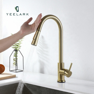 Brushed Gold Stainless Steel 304 Touch -operated Kitchen Faucet Water Tap Pull Down Sprayer Mixer Touchless Kitchen Tap