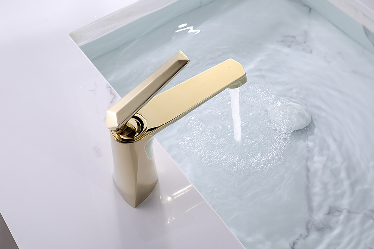 Bathroom Luxury Sanitary Ware Polished Wash Basin Faucet Single Handle Faucet Zinc Basin Automatic Metered Faucets