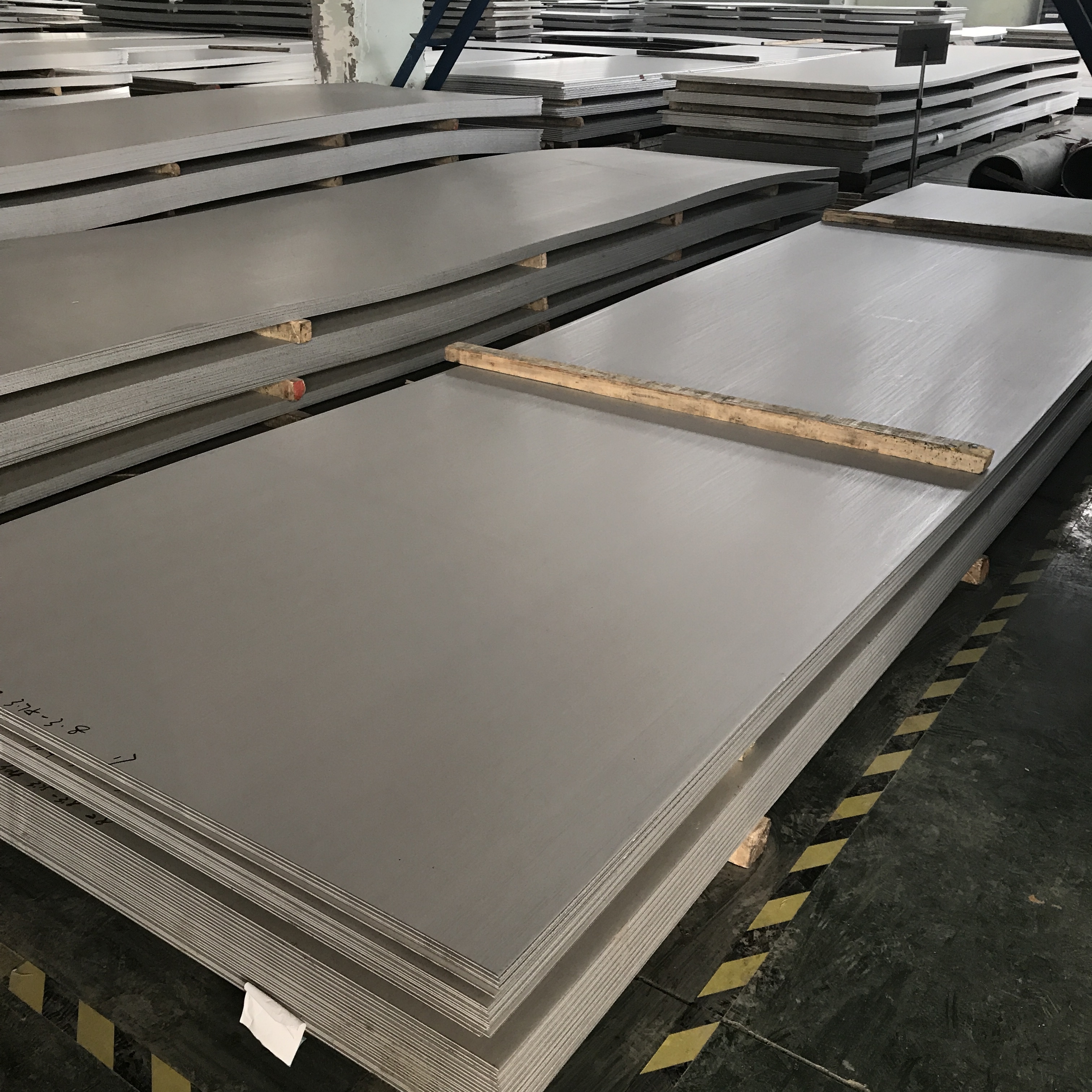 China Factory Stainless steel 201 304 316 316L 904L Hot rolled Stainless Steel Plate Price per KG