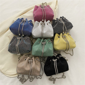 Wholesale Cheap Fashion Wedding Ladies Diamond Bucket Bag Clutch Luxury Evening Bags 2024 For Women Party Rhinestone Purse