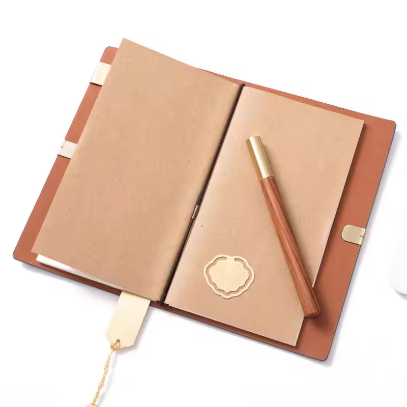 Business Souvenir Items Fathers Day Gifts Pen Leather Notebook Giveaways Anniversary Corporate Gifts Set Customized logo