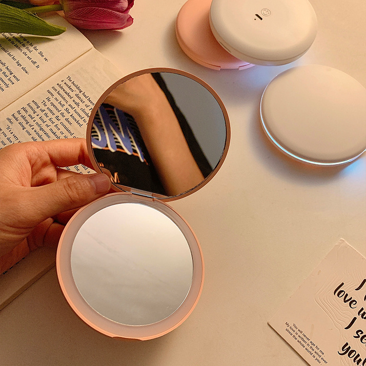 Round Custom Logo Magnifying Small Led Cosmetic Mirror Folding Pocket Mirror With Light