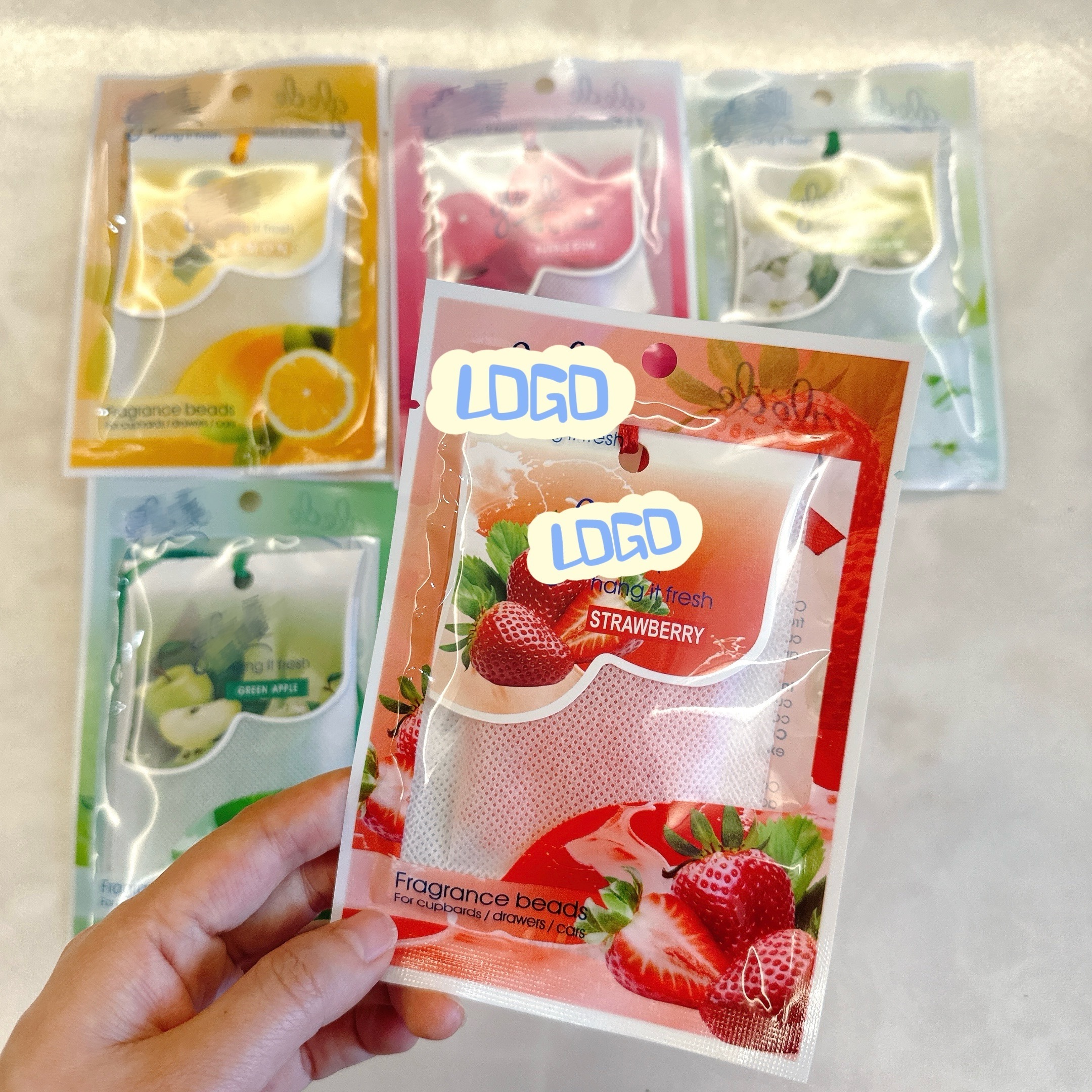 Hot Selling Car Air Freshener Glade hanging Car Perfume Air Freshener