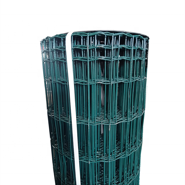 2'' x 4'' Dark green Vinyl coated garden fence/50x50 PVC coated Welded wire mesh rolls used as security fence