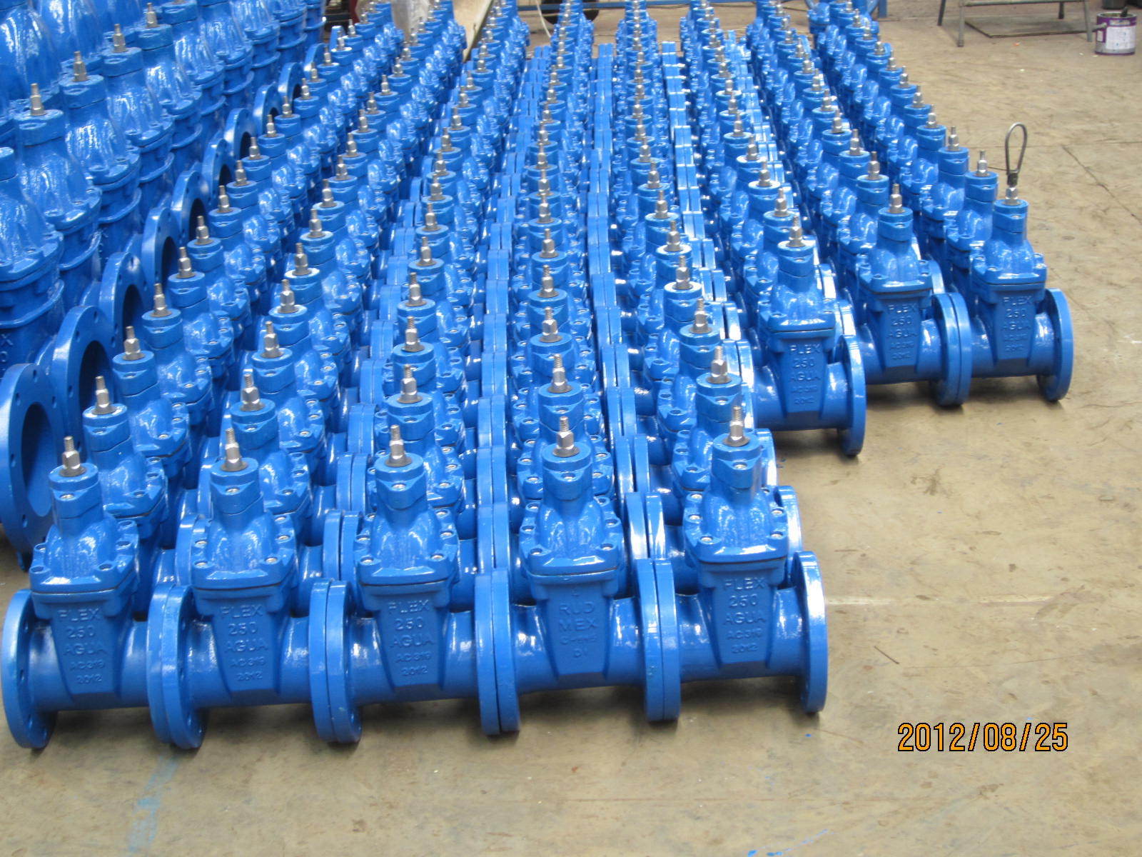 Gate Valve Ductile Iron Brass Stainless Steel Cast Steel Flanged PN16 DN50 Gate Valve Hand Wheel