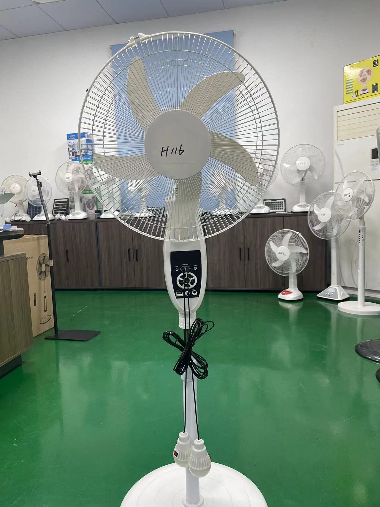 Standing hat large air cooling AC DC rechargeable electric usb powered light solar fan with panel and battery for home