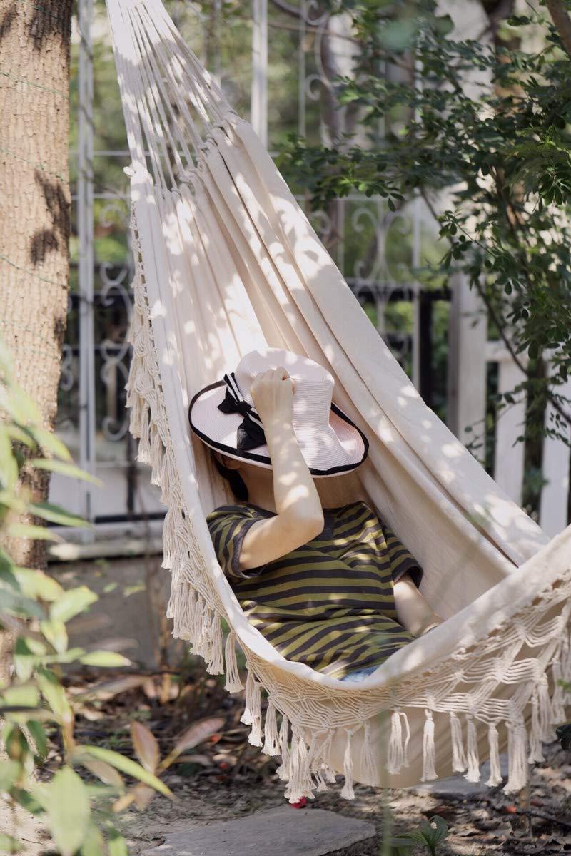 Cotton hammock with tassel