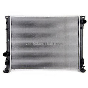 68050126AA Radiator For CHRYSLER 300 2009-2020 DODGE CHARGER CHALLENGER