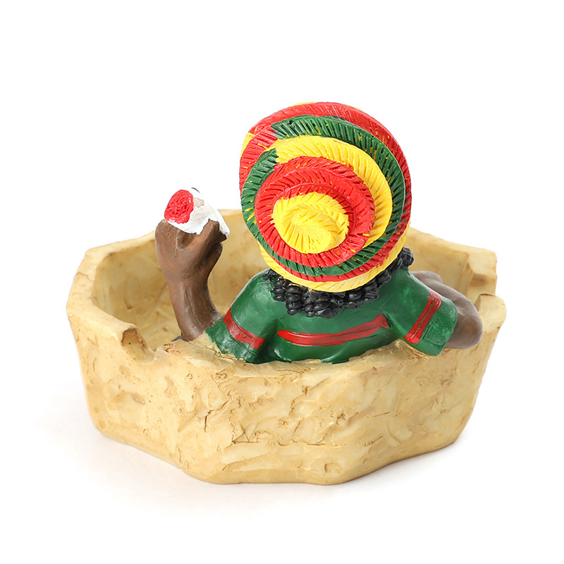 Wholesale Custom High Quality Funny Smoke Accessories Jamaican Sexy Resin Ashtray