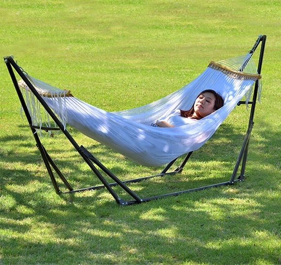 Factory Price  Portable Camping Hammock Stand With Ice Silk Hammock Swing For Summer Garden