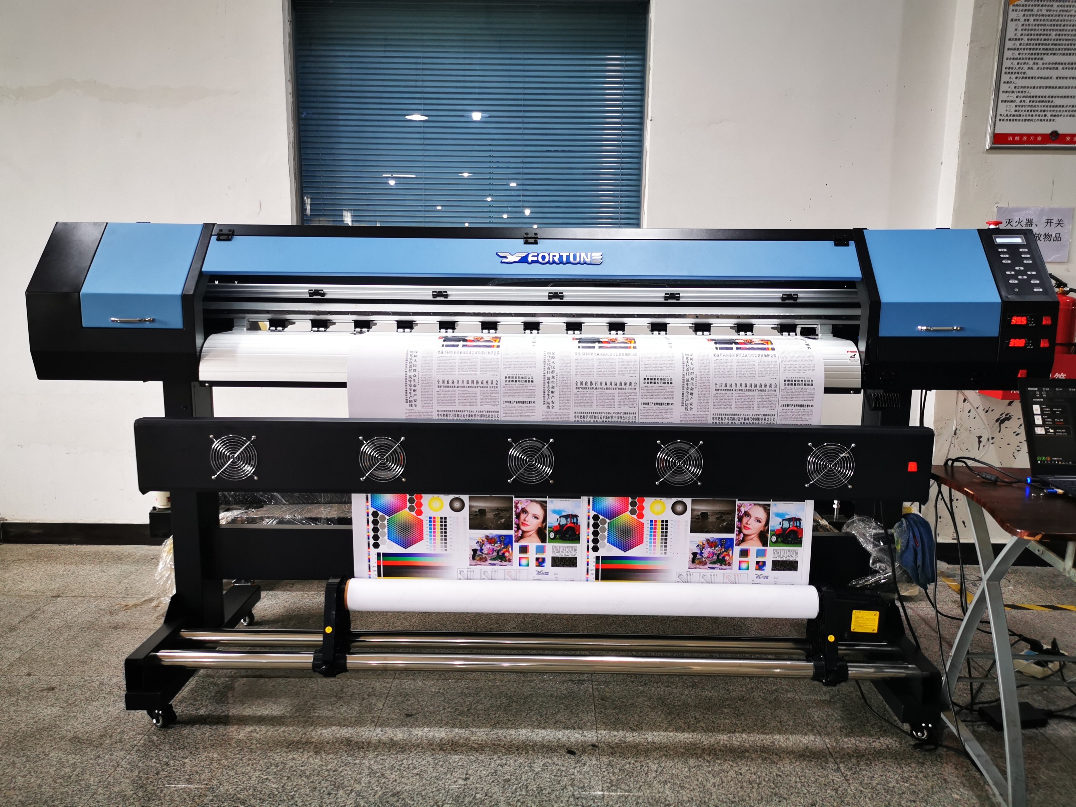 6ft sublimation printer 1.6m Eco solvent Printing  For Printing Indoor Advertising