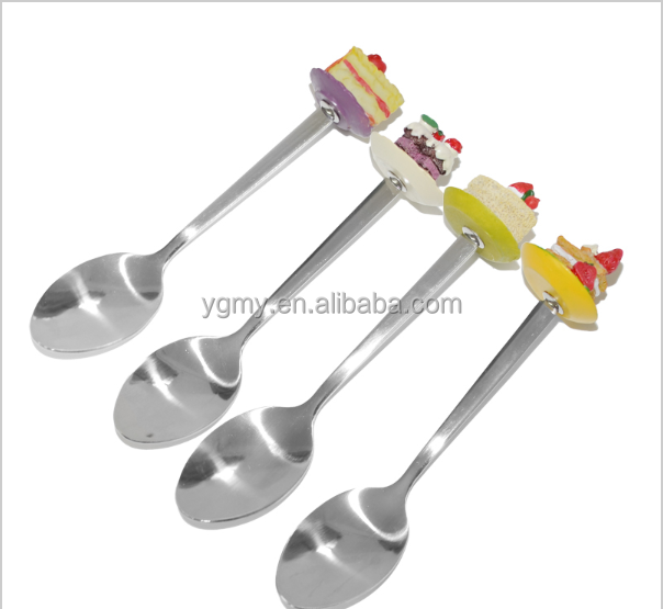 Funny Stocked Stainless Steel Dinner Spoon for Children Dessert Tea Coffee Spoons Bread Cake Design Cutlery Kitchen Tools