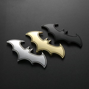 1PC 3D Bat Shape Car Stickers Cool Metal Car Logo Emblem Sticker Decal Motorcycle Automobiles Car Styling Accessories