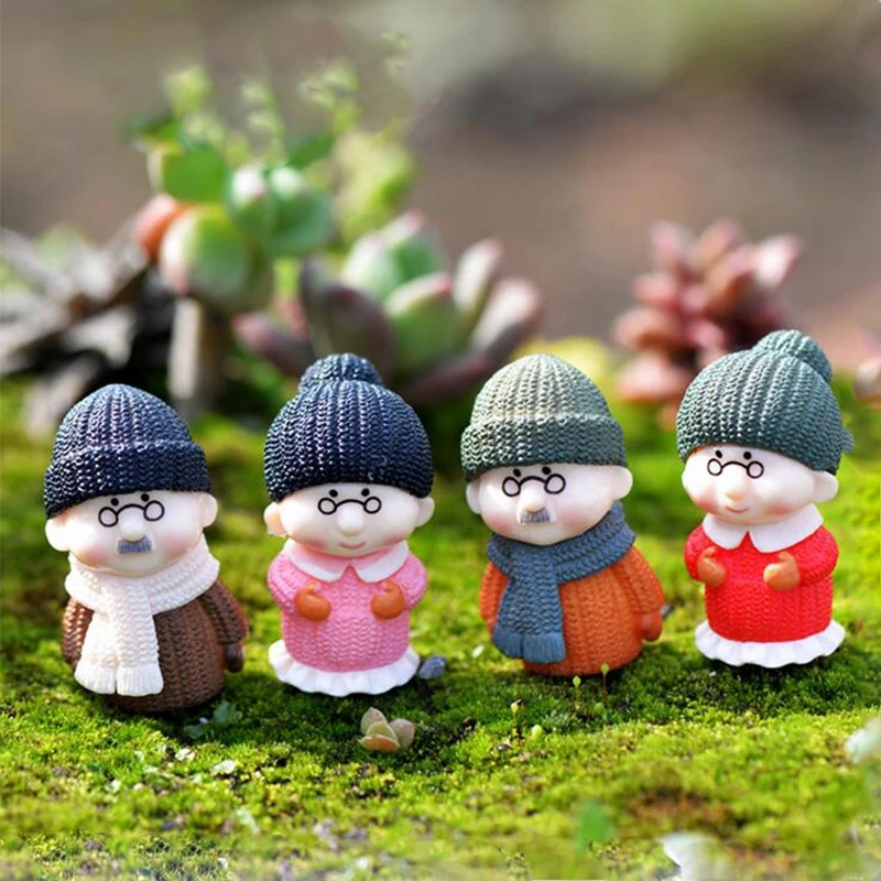 Hot Sell Old Grandma granny Couple Figurines Miniatures Fairy Garden Ornament home Wedding Decoration