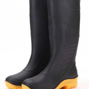 Indonesia  hot sell PVC rain boots for men's black color yellow sole