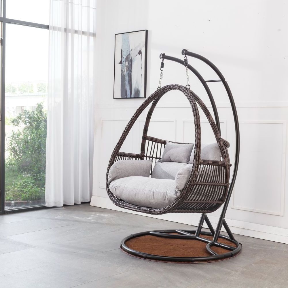 silla colgante para exterior / egg swing chair double seat / solid wood garden swing for hotel