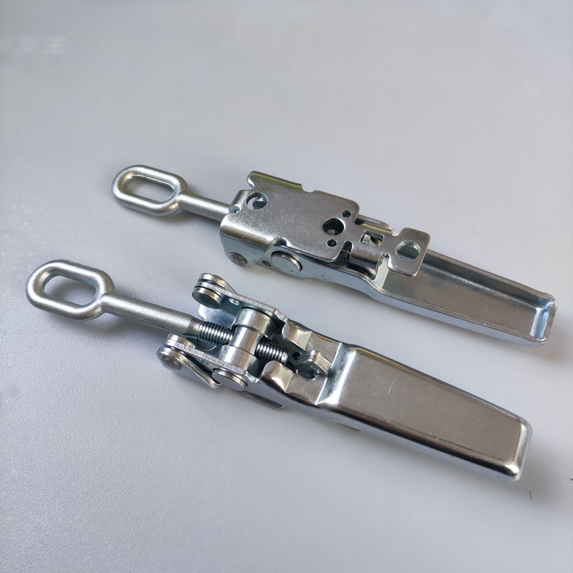 Zinc-plated Trailer Fastener/Latch Bolt-On type spot Metal Buckle Lock Truck Trailer Body Clamp  Spring Toggle Latches