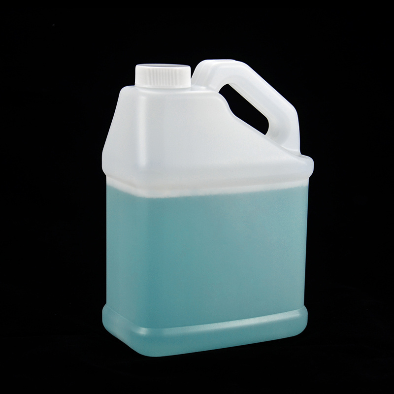 Custom hdpe thin 2 liter half gallon water bottle petrol vegetable oil jerry can