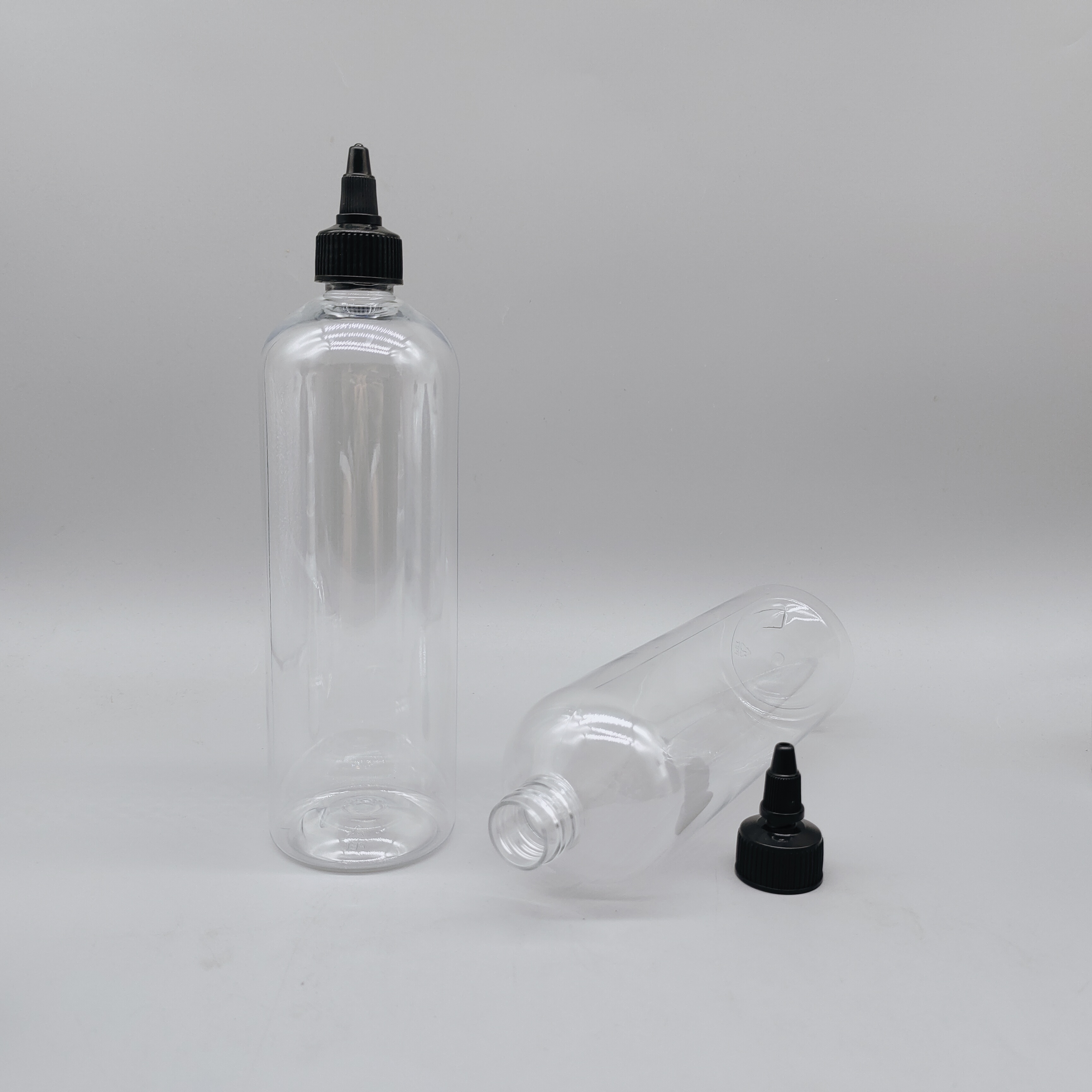 500ml Long Skinny Style Glue Squeeze Plastic Transparent Bottle Ink Sauce Packaging 16oz With Black Twist Cap