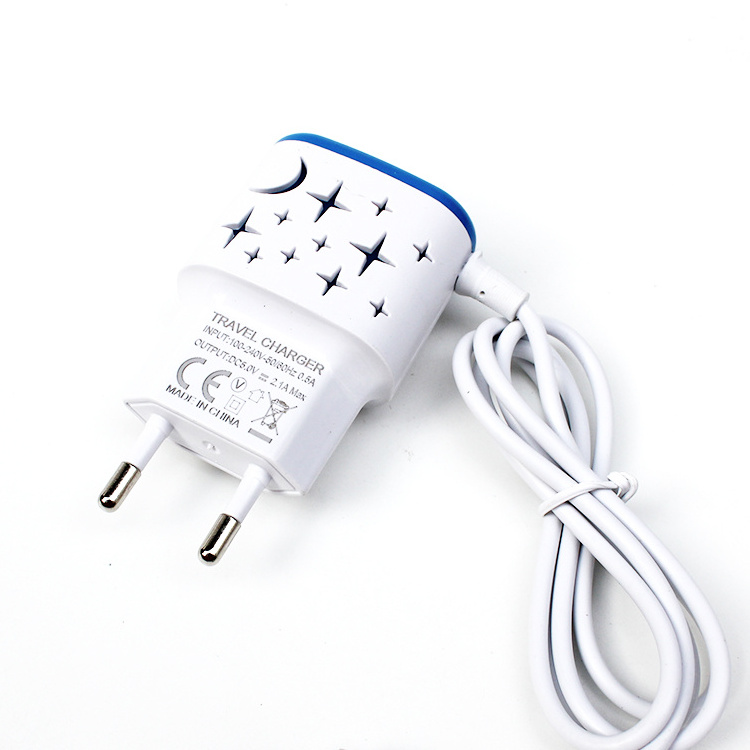 Smart niversally star mobile phone Travel charging 2 USB cell phone charger with V8 micro usb cable LED light