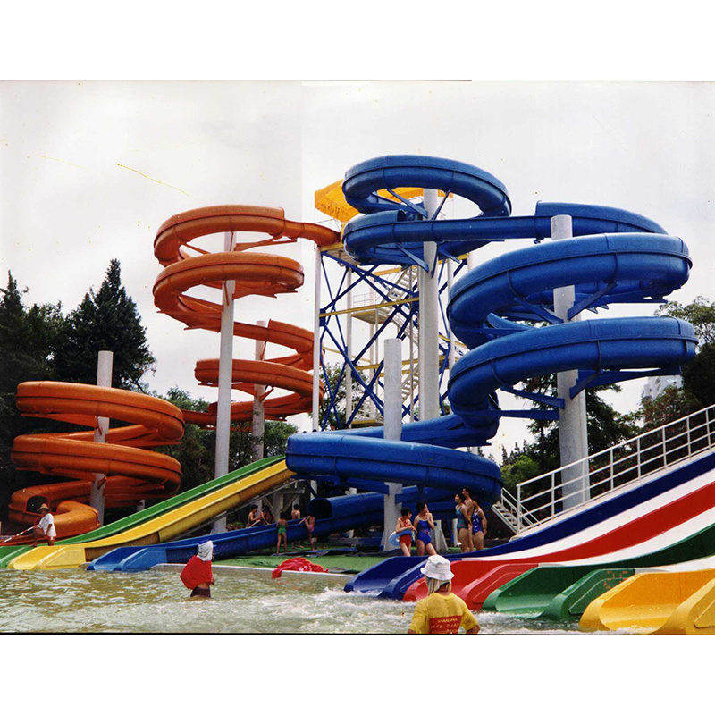 Factory Direct Selling Commercial Swimming Pool Fiberglass Pipe Water Park Slides For Sale