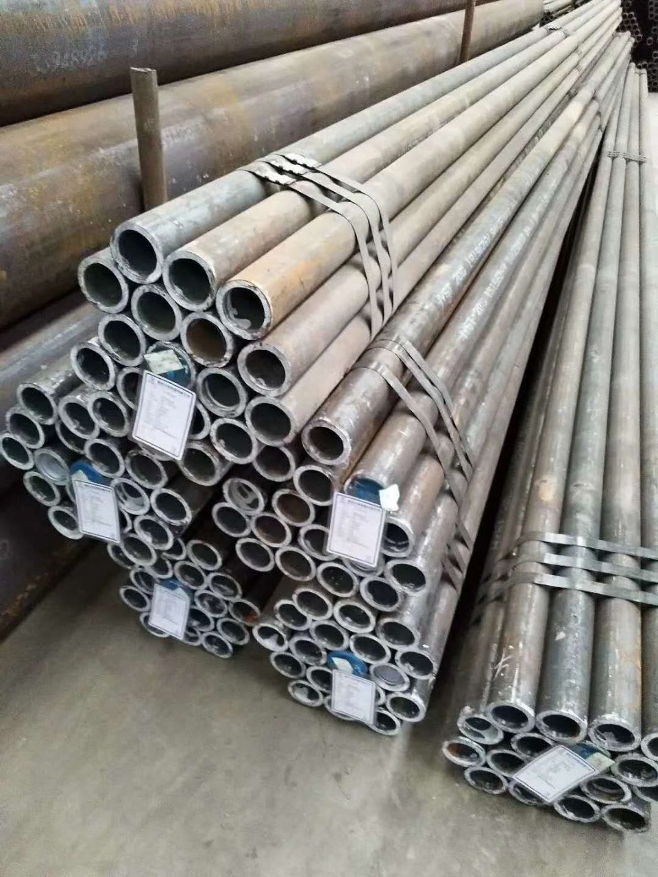 ASTM A106 AA53 API 5L X42  st37 st52 cold drawn seamless carbon steel pipe for pipeline