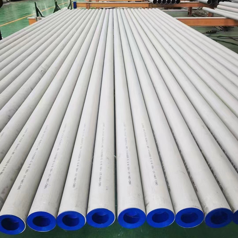 API X42 Gas and Oil Tube Low Carbon Pipe Black Iron Used For Petroleum Pipeline Seamless Steel Pipe