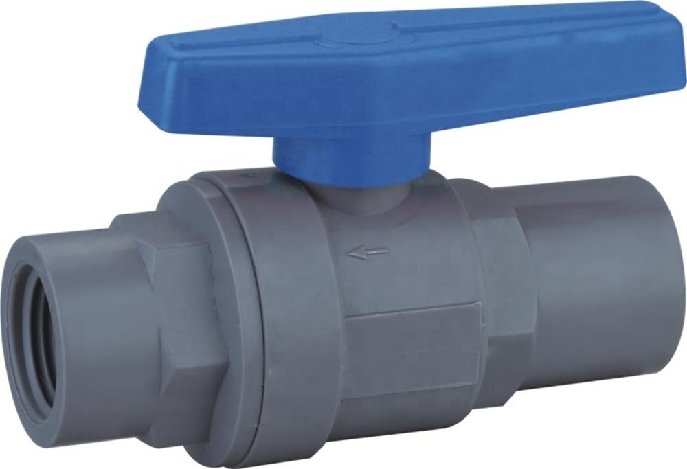 pvc two piece  ball valve thread socket ball valve