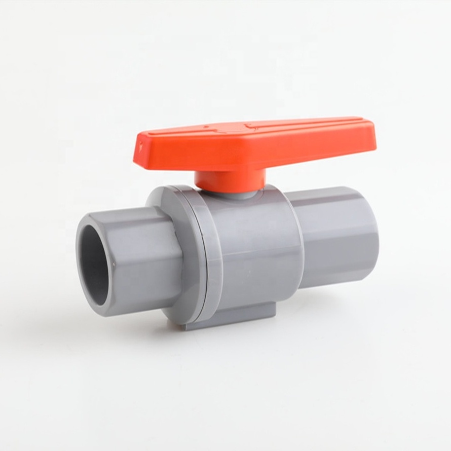 pvc two piece  ball valve thread socket ball valve