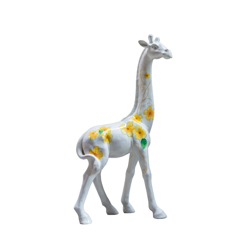 Design life size large fiberglass giraffe animal resin large giraffe statue for garden park shop window display Rural nature