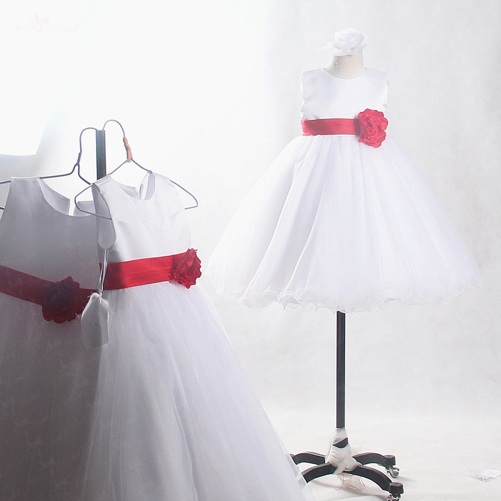 FG82 Wholesale Sleeveless Long Puffy Ball Gowns And Red Flower Girl Dresses Wedding Kids Communion Dress White