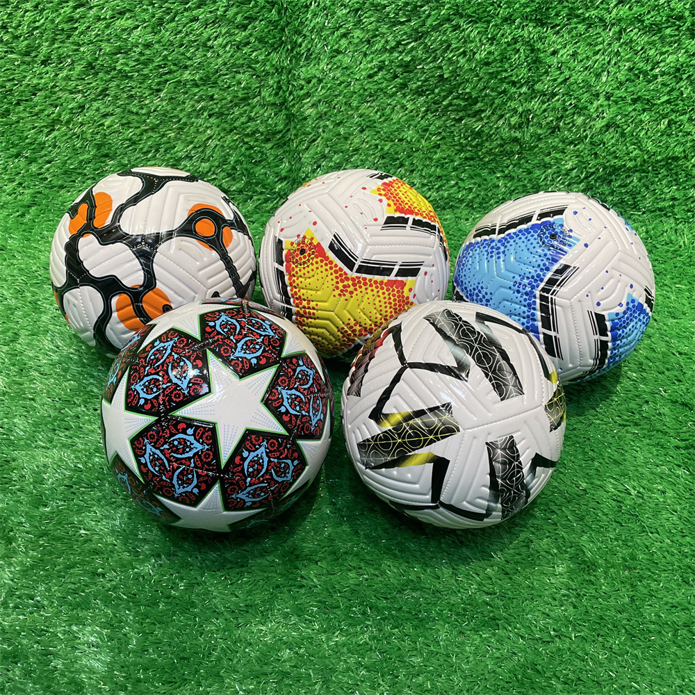 Sport Soccer Balls Match Training Durable Rubber Bladder 12 Panels PU PVC Leather Machine Stitched Official Size 5 Football