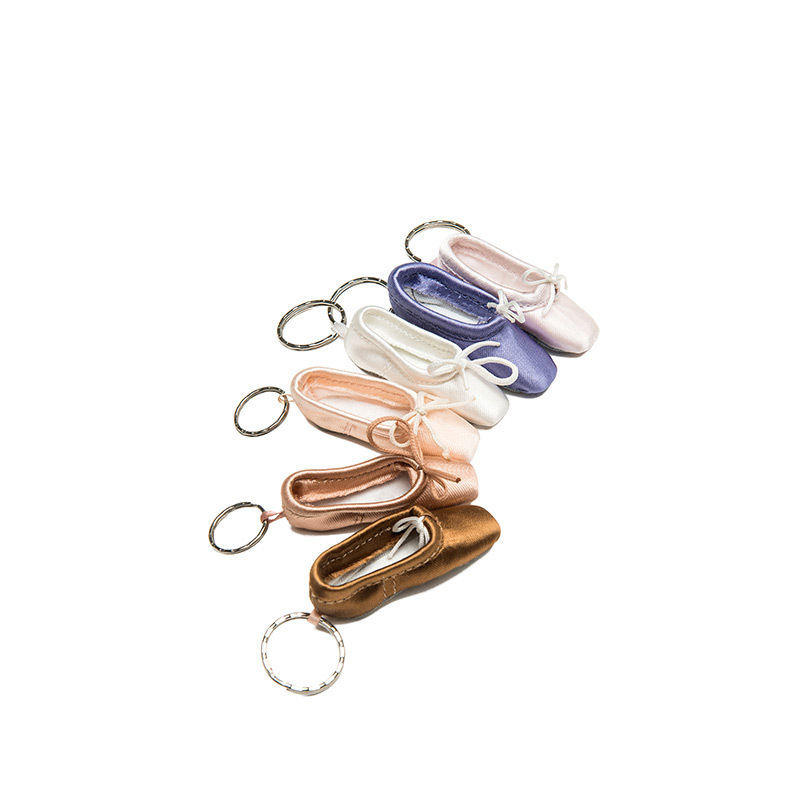 Handmade ballet dance ballet practice shoes key chain Mini shoes satin fabric keychain Cell phone bag car accessories