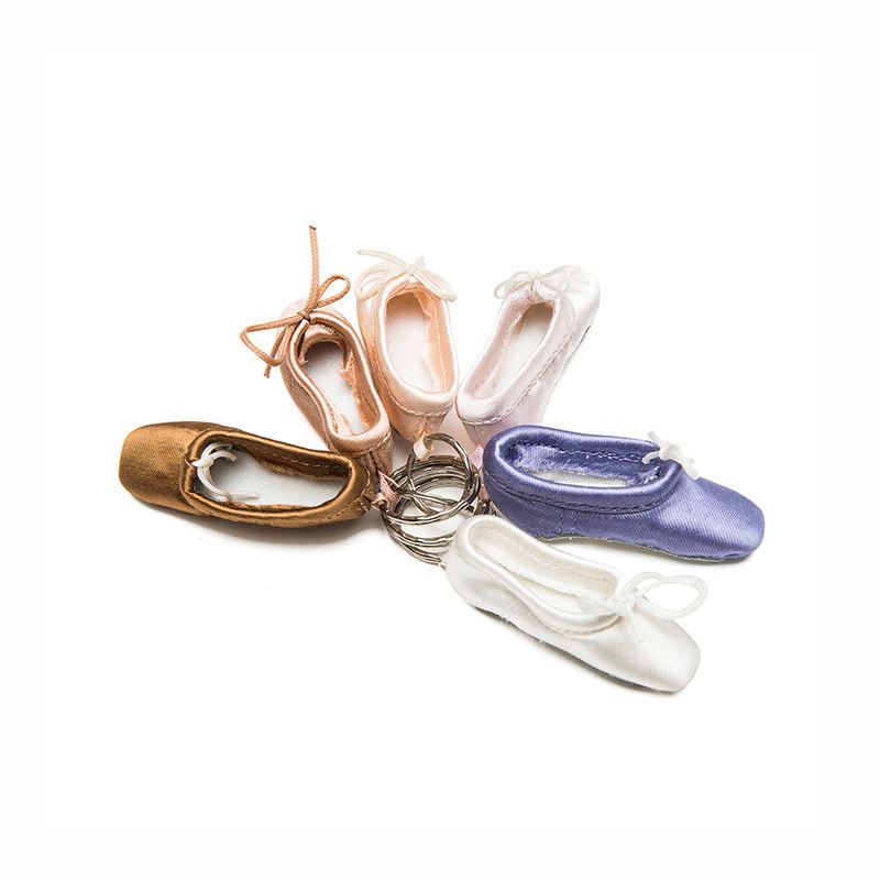 Handmade ballet dance ballet practice shoes key chain Mini shoes satin fabric keychain Cell phone bag car accessories