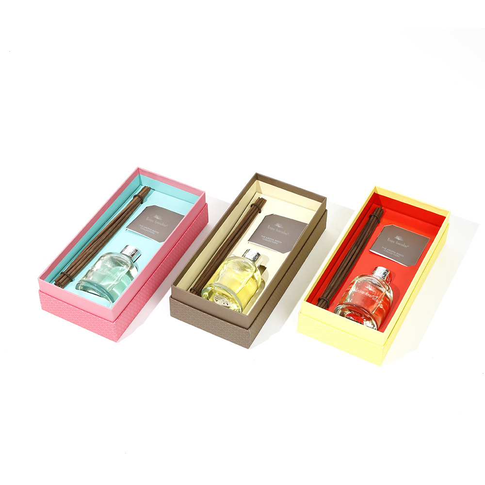 Gift package home clear glass bottle fragrance aroma diffuser natural rattan stick perfume custom scents reed diffuser