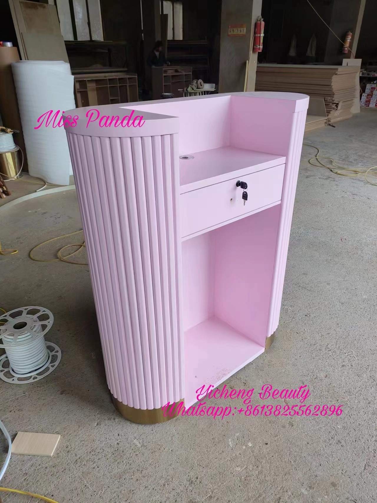 Well Designed pink  reception desk modern salon reception desk recention desks for salons Professional china Supplier