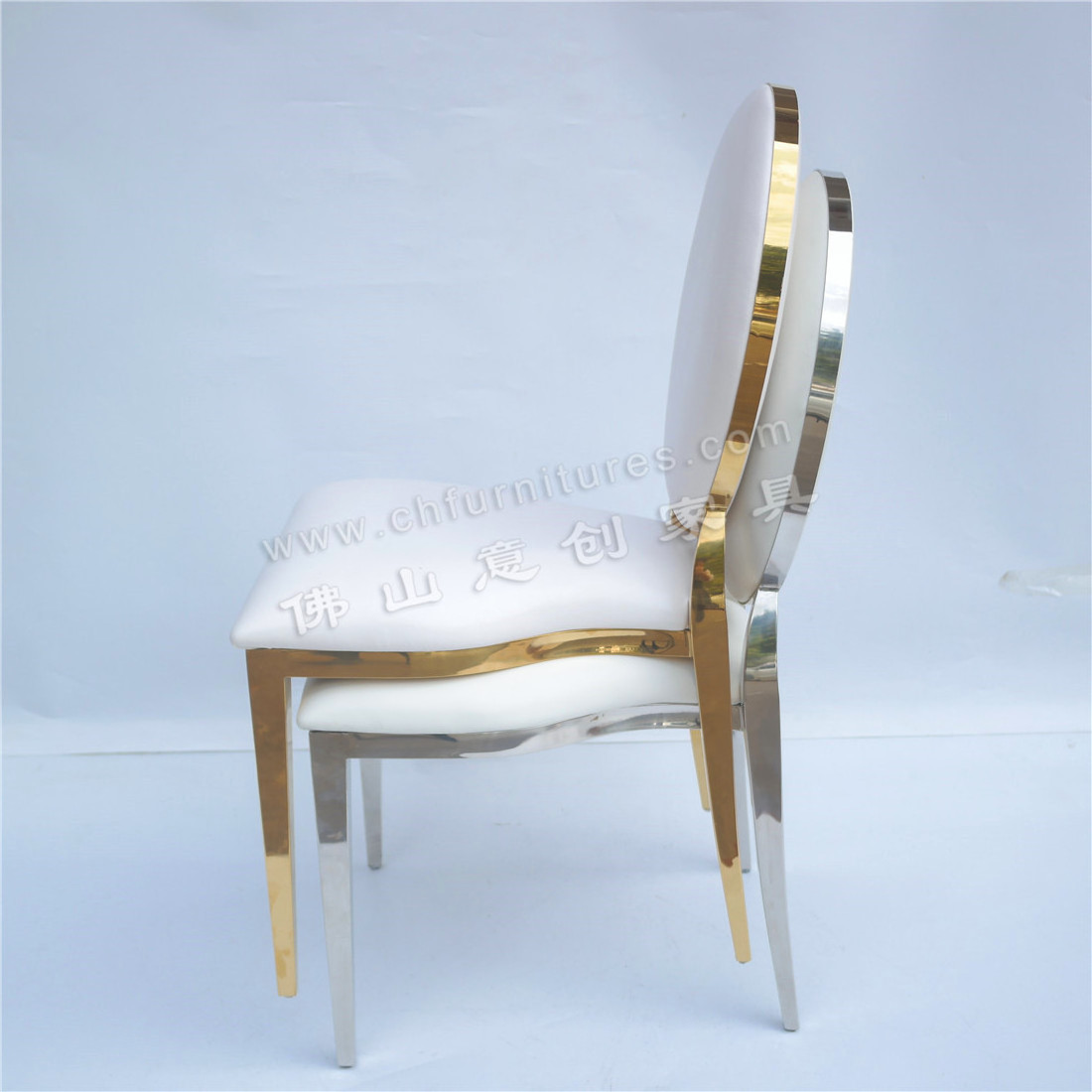 New design oval back outdoor white leather stainless steel gold wedding chair