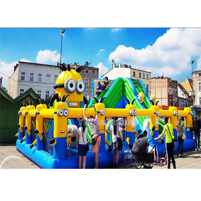 Giant Inflatable Theme Park Outdoor  Inflatable Bouncy Castle Inflatable Fun City Playground for sale