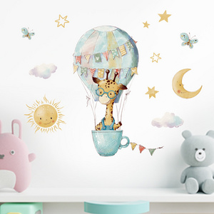 High-quality cartoon giraffe hot air balloon children's room background wall decoration stickers