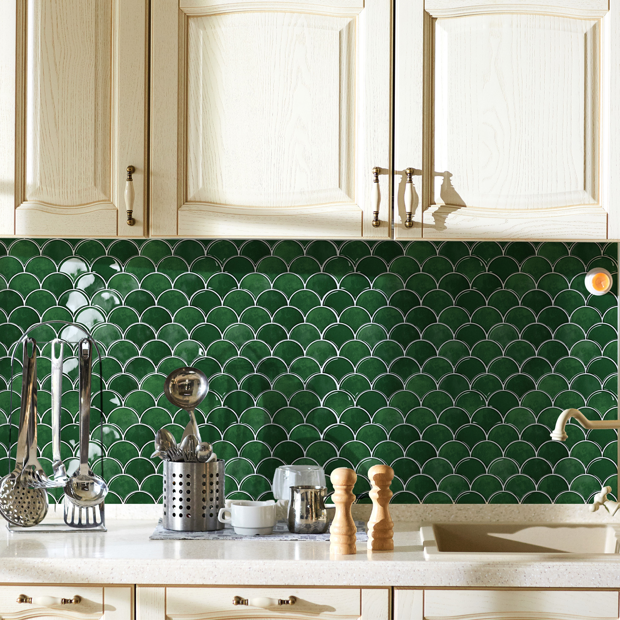 Green Peel and Stick Backsplash Fish Scale Tile Removable Mosaic Kitchen Backsplash 3D Adhesive Stick on Wall Tiles