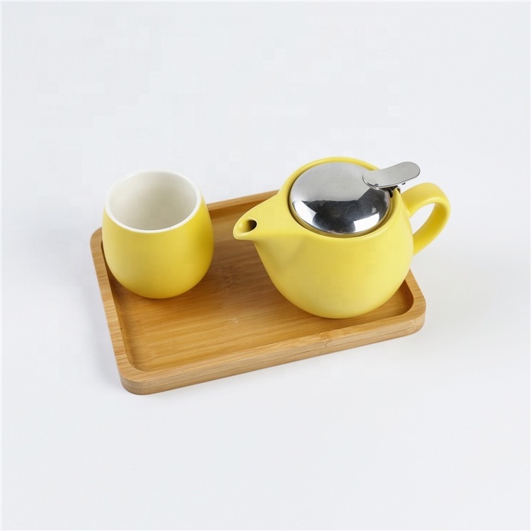 Wholesale modern customized ceramic tea pot and stainless steel strainer tea pot filter