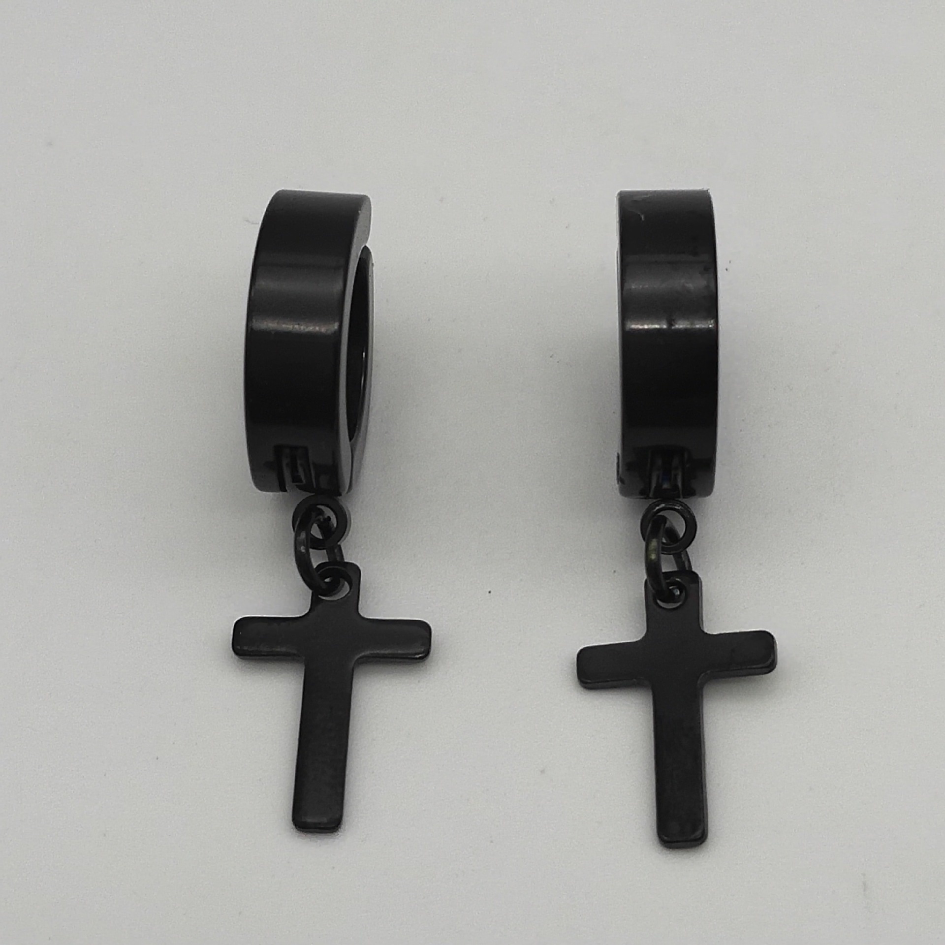 hot stainless steel ear clip cross earrings male cross titanium steel hoops no pierced ear clips