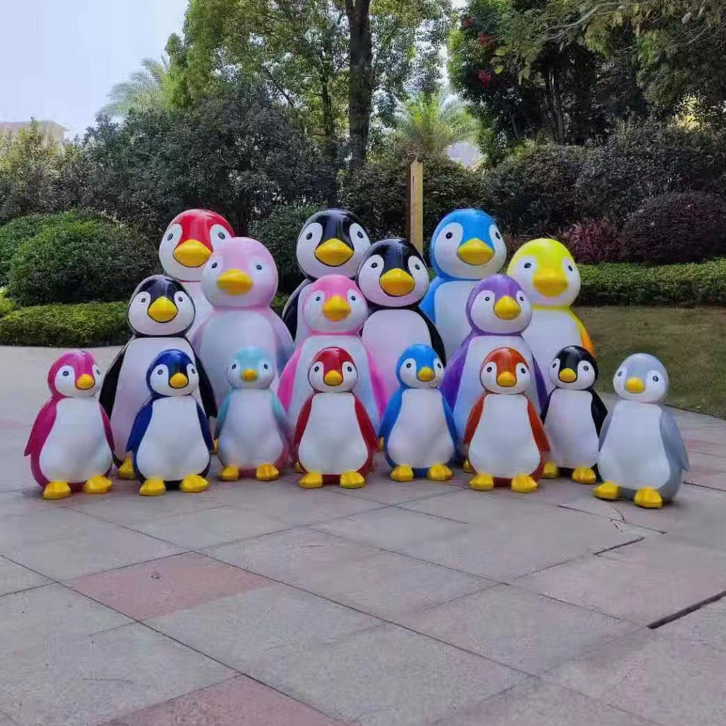 Custom Size Fiberglass Outdoor Garden Sea Animal Cartoon Sculpture Resin Penguin Statue