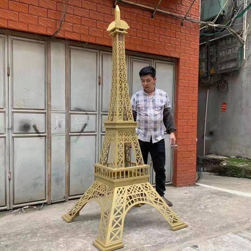 Outdoor decoration Custom Large Iron Eiffel Tower Sculpture for Sale Height 210cm