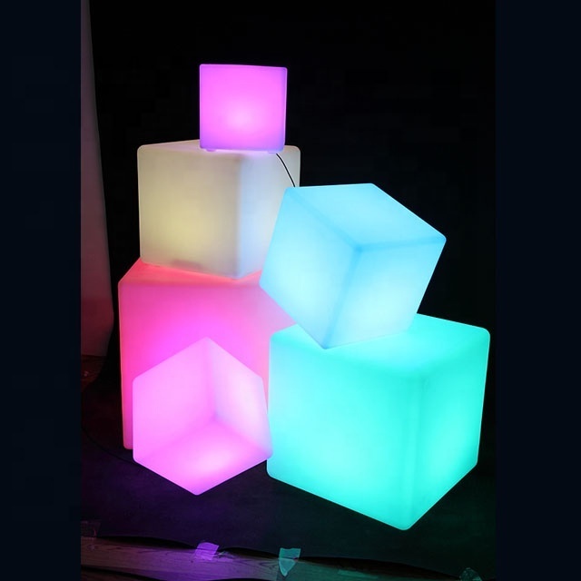 10CM PE RGBW colour garden lights led solar cube with waterproof for indoor or outdoor